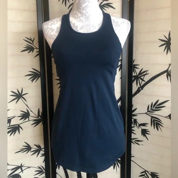 Lululemon Women’s Racerback Tank Top Back Cut Out Built in Bra Size XS - Picture 12 of 12